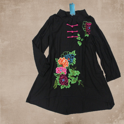 M13-BH-14 連衣裙 杭州英廉服裝設(shè)計(jì)專業(yè)打造，盡顯時(shí)尚與品質(zhì)